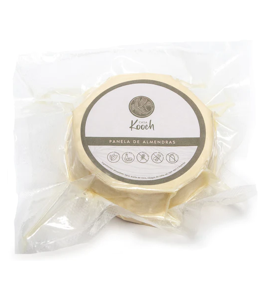 Queso tipo Panela de Almendras Casa Kooch 330 g